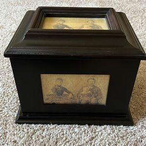 Picture Box